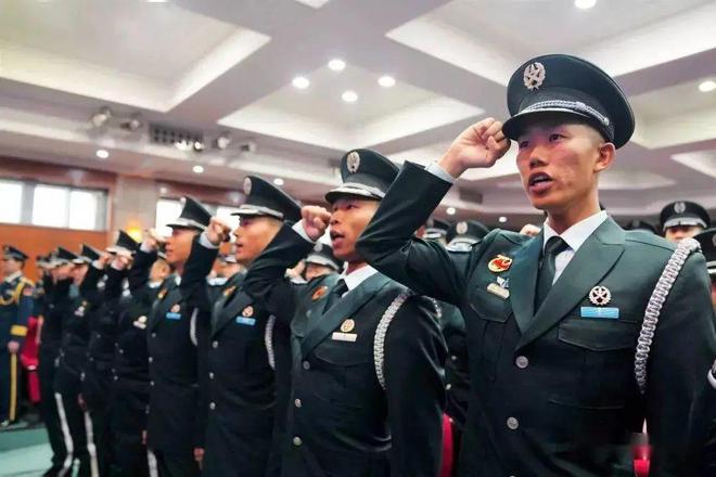 輕、中度脂肪肝能報(bào)考軍隊(duì)文職嗎